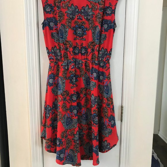 Collective Concepts Dress - Picture 2 of 3